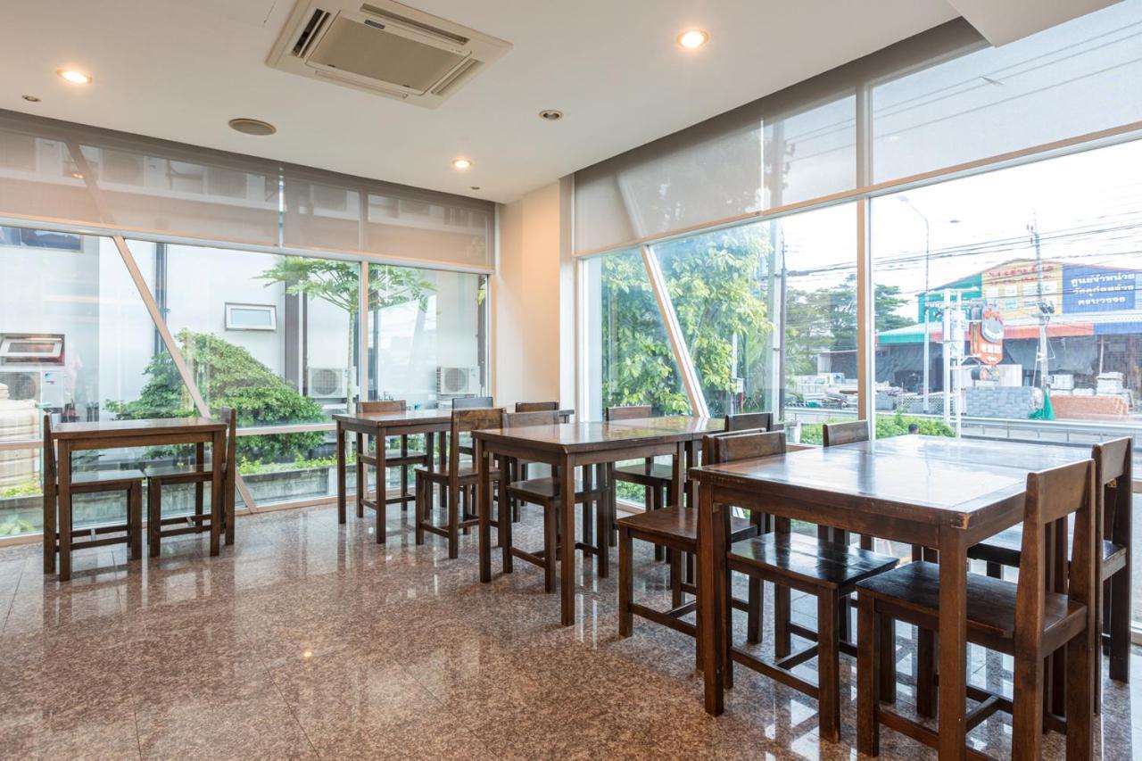24@Home Hotel Nonthaburi Exteriör bild